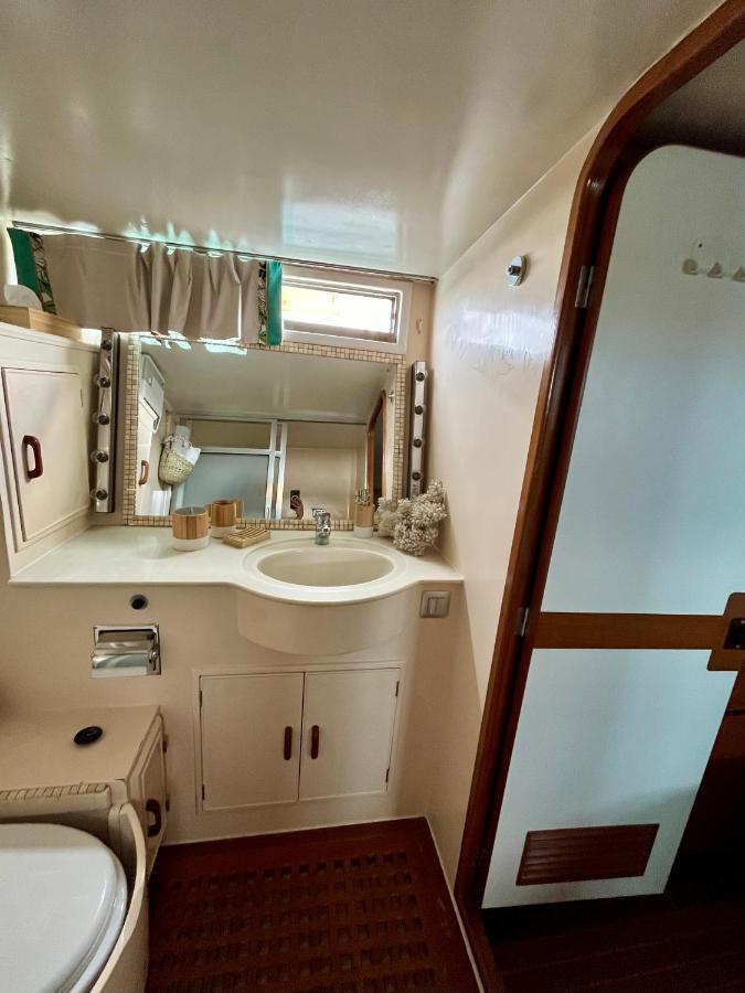 Navi Yacht A Sete, 2 A 8 Couchages, Privatif Hotel Luaran gambar