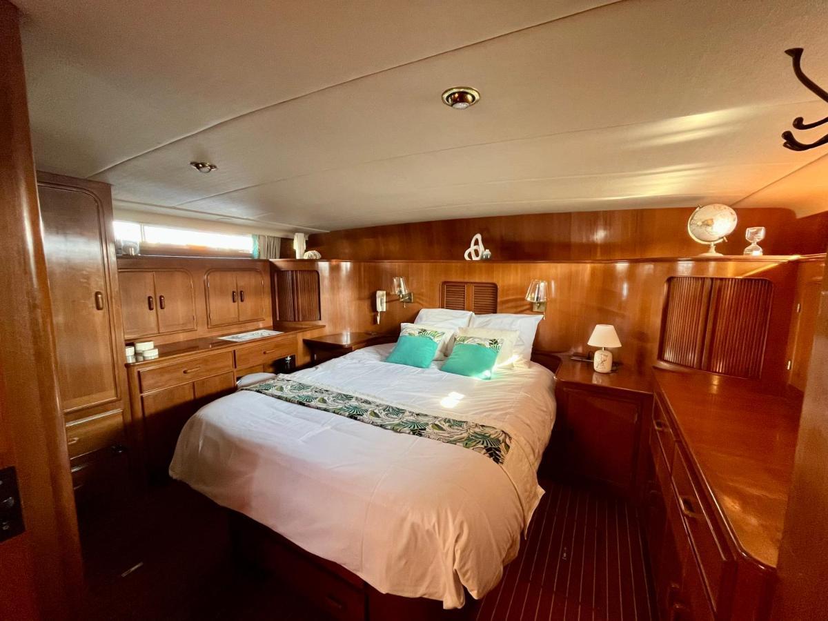 Navi Yacht A Sete, 2 A 8 Couchages, Privatif Hotel Luaran gambar