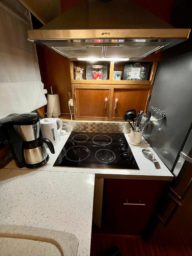 Navi Yacht A Sete, 2 A 8 Couchages, Privatif Hotel Luaran gambar