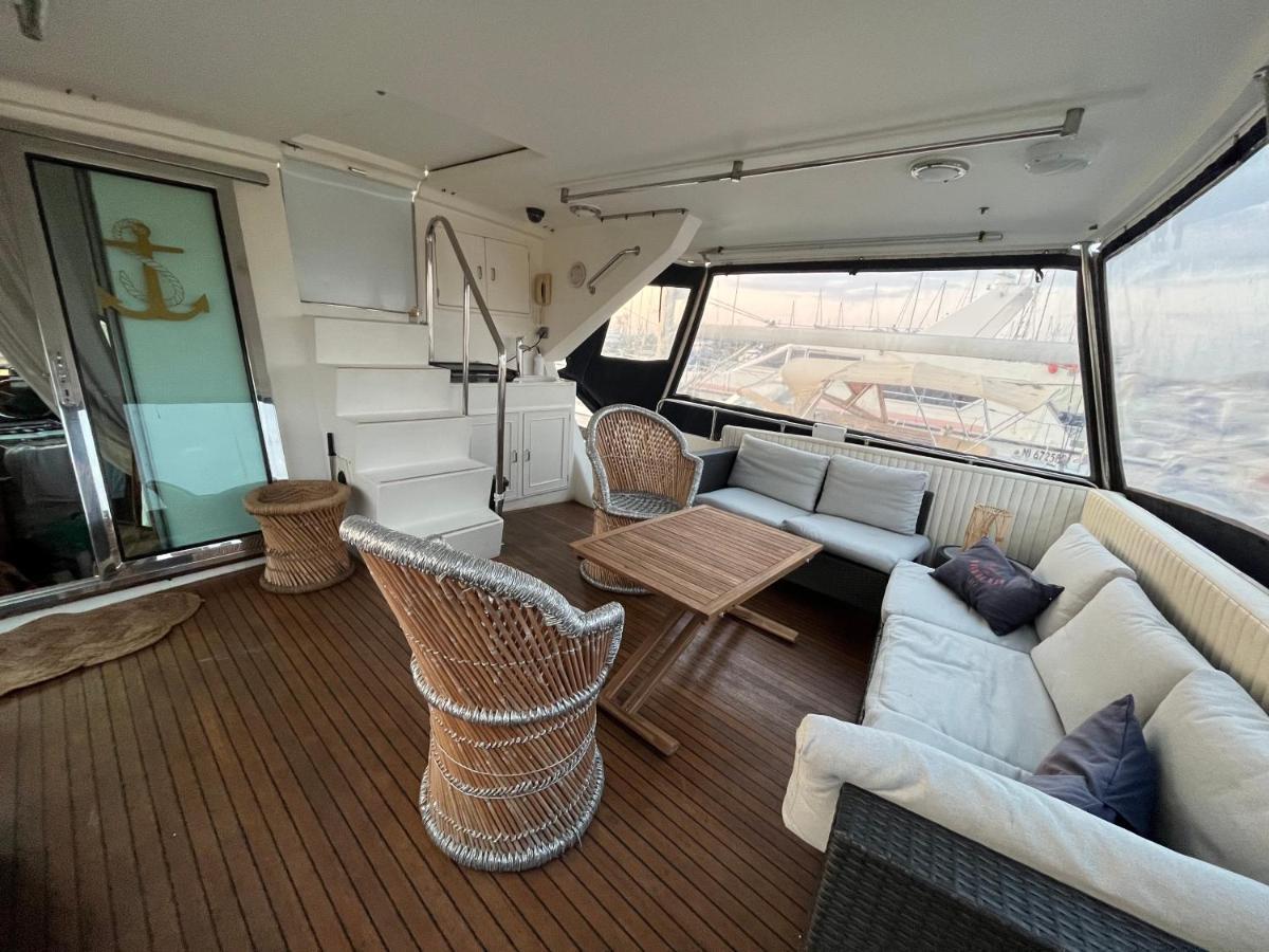 Navi Yacht A Sete, 2 A 8 Couchages, Privatif Hotel Luaran gambar