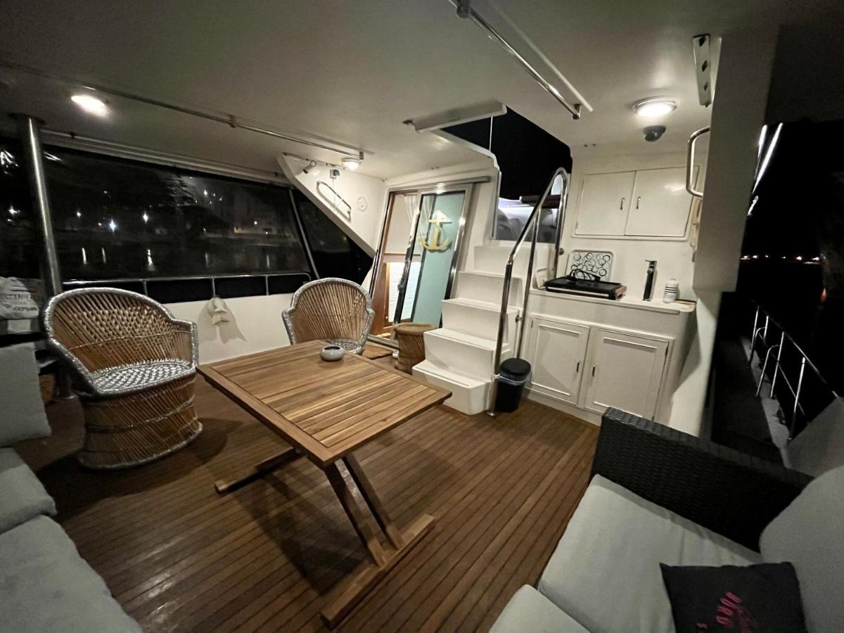 Navi Yacht A Sete, 2 A 8 Couchages, Privatif Hotel Luaran gambar