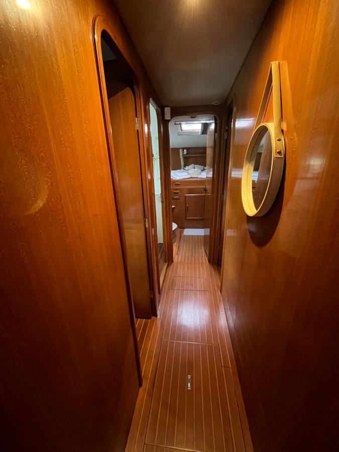 Navi Yacht A Sete, 2 A 8 Couchages, Privatif Hotel Luaran gambar